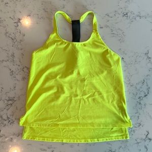 Women’s athletic tank top